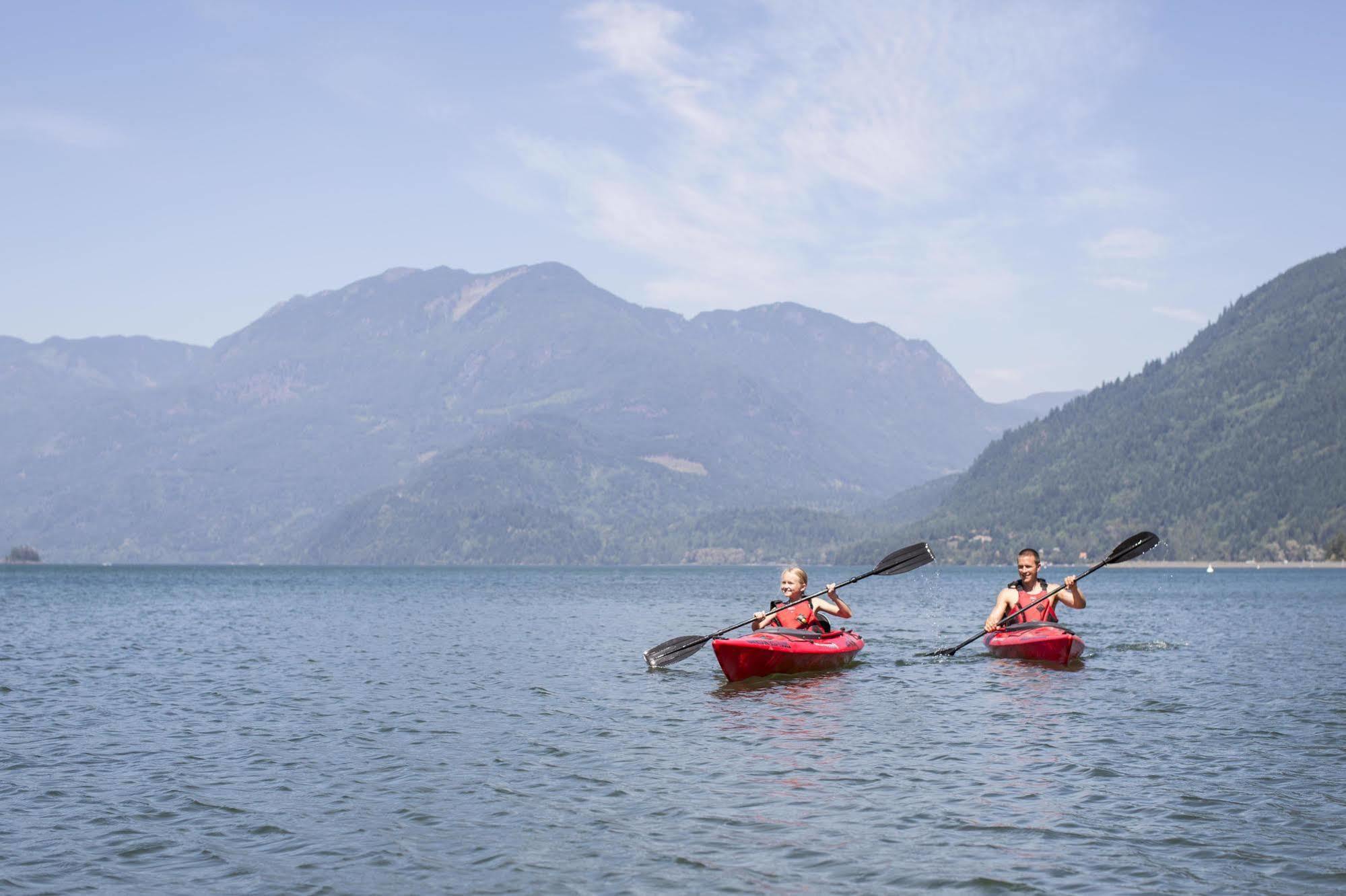 Harrison Hot Springs Resort & Spa Exterior photo